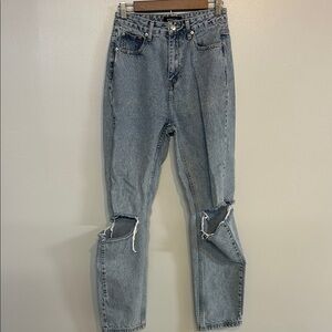 White Fox Boutique Jeans High Rise Straight Leg Distressed Size Medium